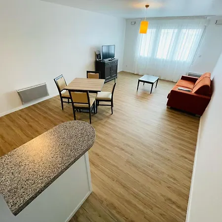 T3 Moderne Et équipé - 394 * Ruan